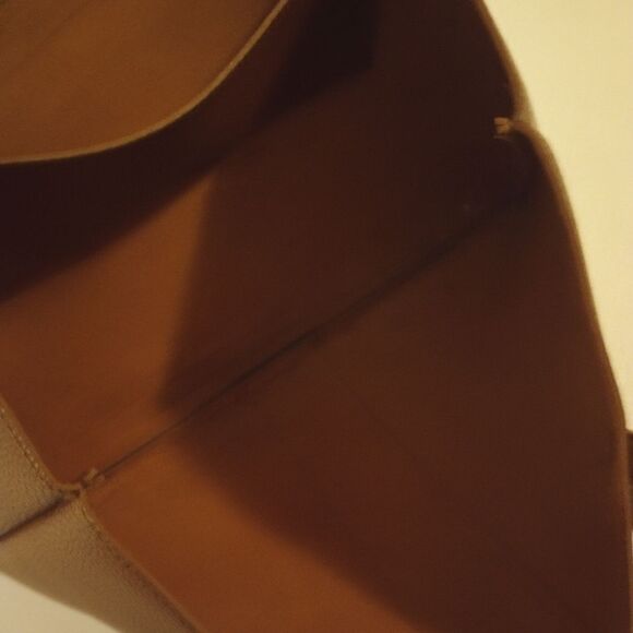 Vince Camuto Color block vegan leather envelope style tote - Picture 5 of 9